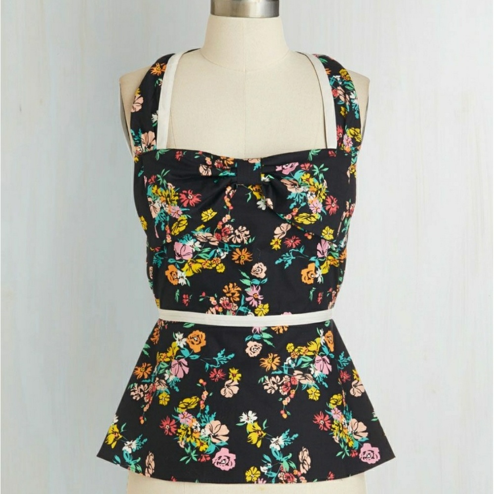 Modcloth top retro pinup